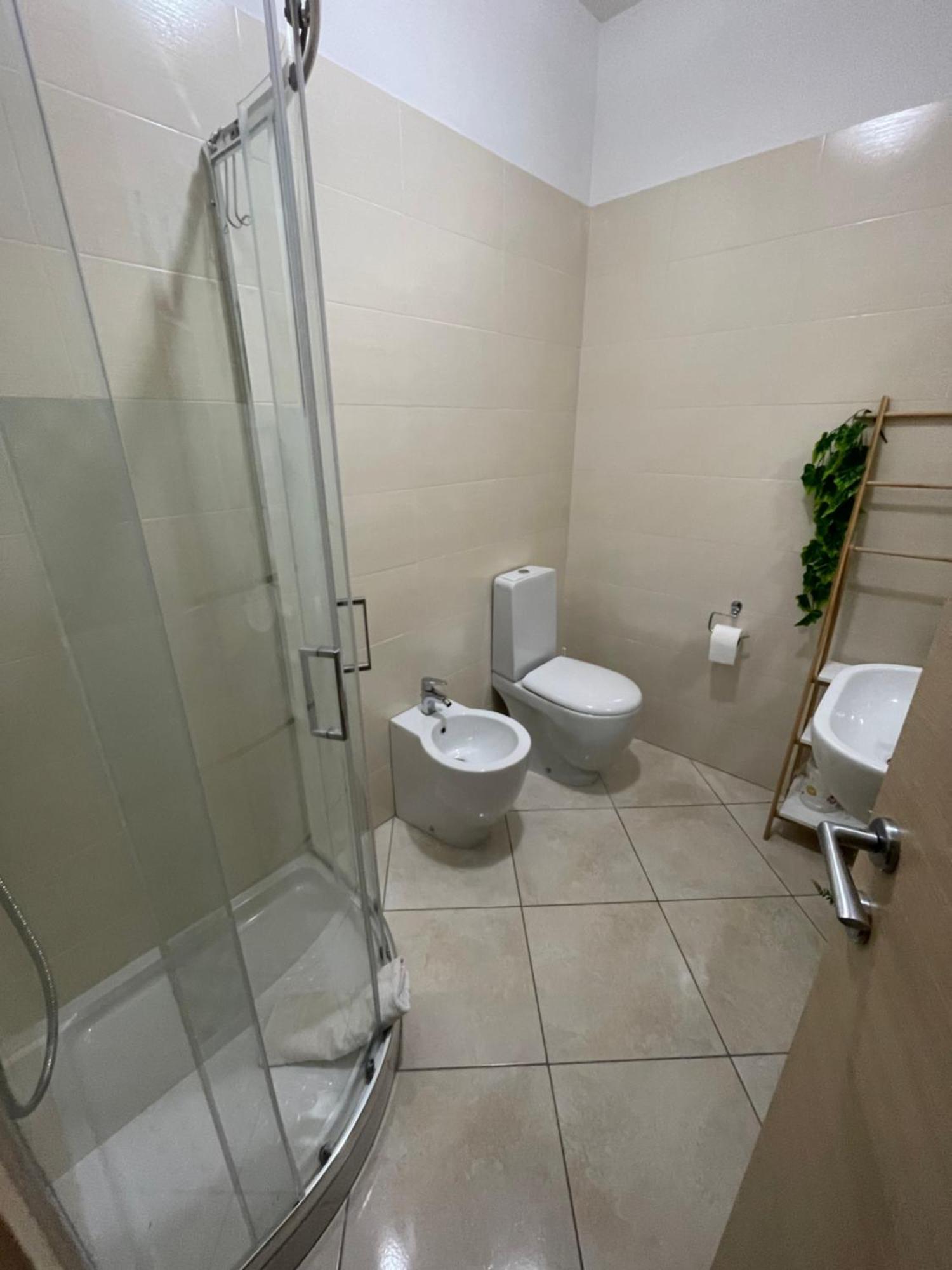 Camere Aeroporto Cagliari Elmas エクステリア 写真